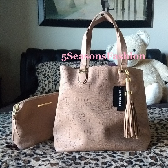Steve Madden Handbags - 💋 STEVE MADDEN Laser Cut Bag & Wristlet  2pc Set